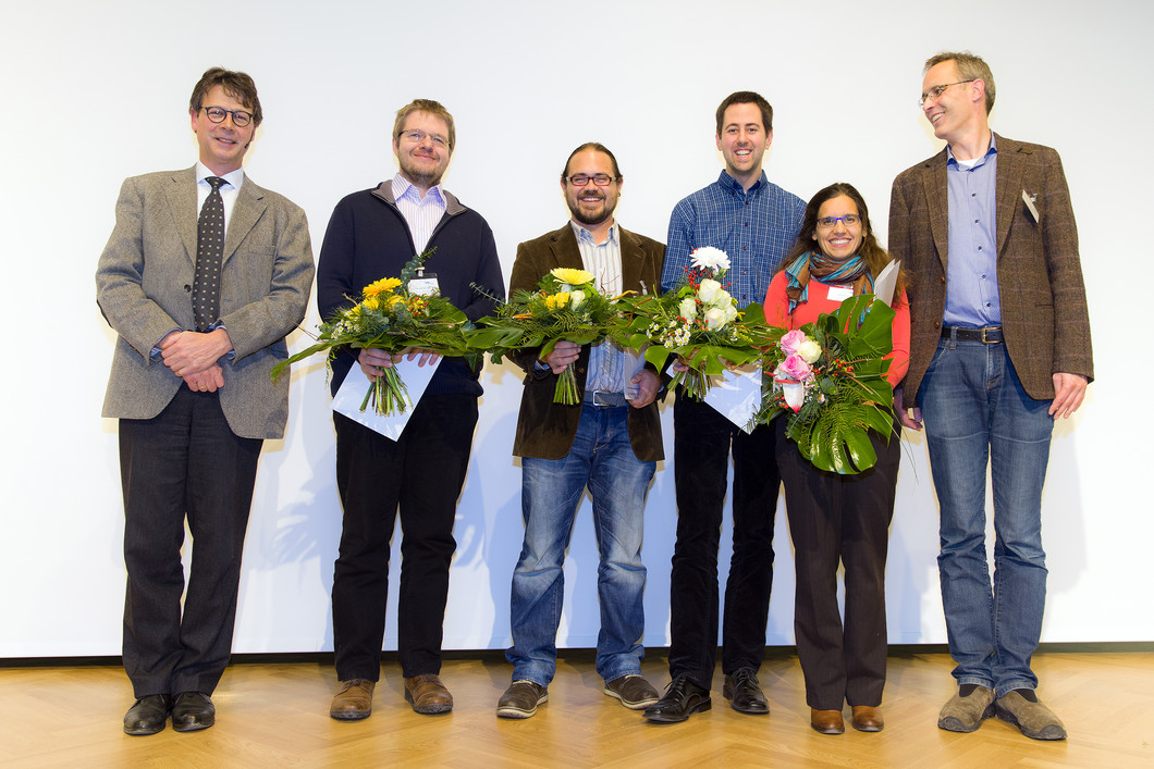 Award ceremony. From left to right: Mathias Richter, Jörg Raabe, Manuel Guizar-Sicairos, Mirko Holler, Ana Diaz, Stefan Eisebitt. Foto: M. Setzpfand/HZB.