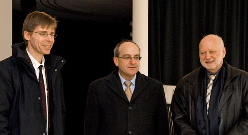 Der neue ETH-Ratspräsident Fritz Schiesser, flankiert von Interims-Direktor Martin Jermann und dem designierten PSI-Chef Joël Mesot (links).