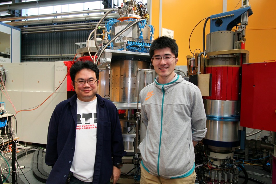 MuPAD experiment with Dr. Soda and Mr. Hayashida from the Masuda Group, ISSP, University of Tokyo, Japan