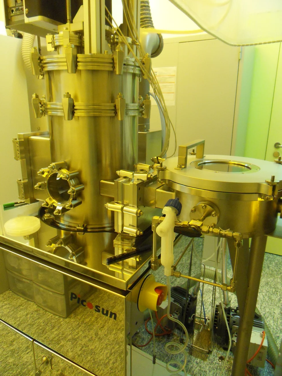 Picosun R200 Atomic Layer Deposition (ALD)