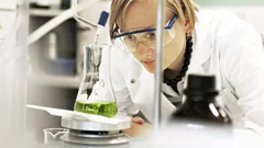 chemielaborant05 tn.jpg