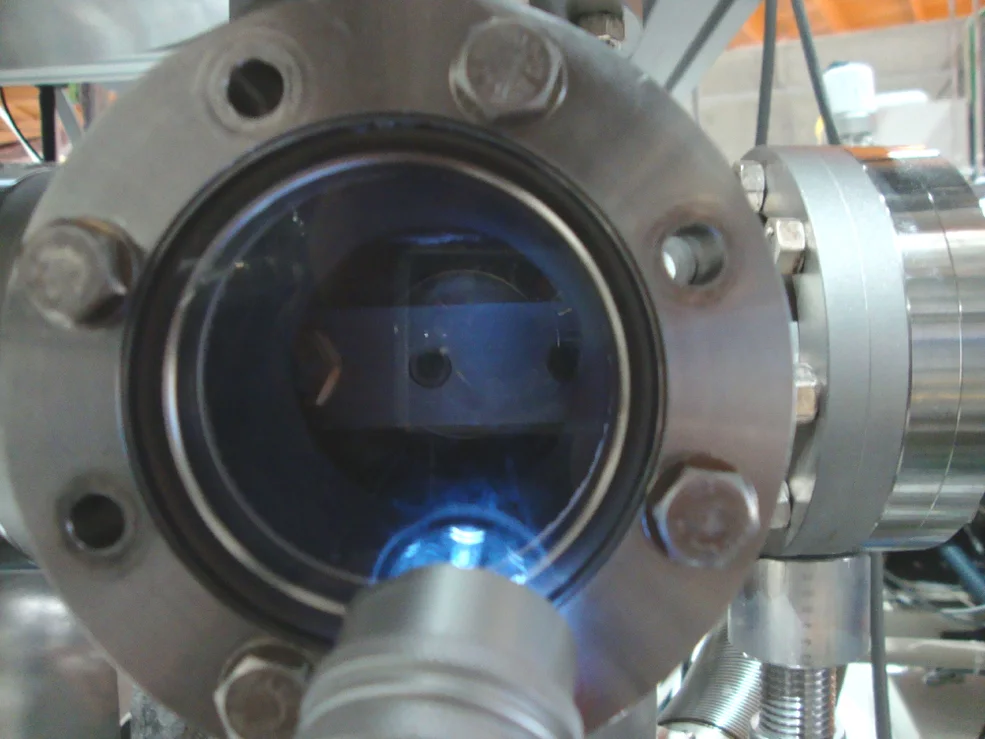 load lock1.jpg