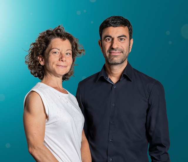 Natacha Gaillard and Ashwani Sharma have discovered that so-called parabulins can be used to prevent parasites from hijacking human cells. Parabulins dock on the parasites’ tubulins and block them.
