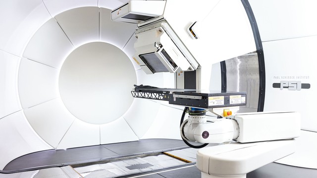 Gantry 3 am Zentrum für Protonentherapie des PSI. Mithilfe dieser drehbaren Behandlungsapparatur werden Krebskranke mit Protonen bestrahlt, um Tumore zu zerstören.