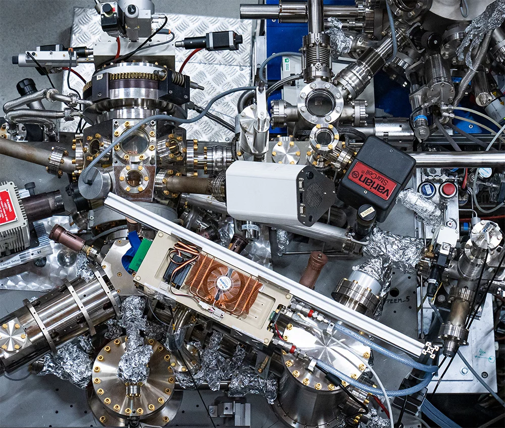 PEEM instrument at the SIM beamline.