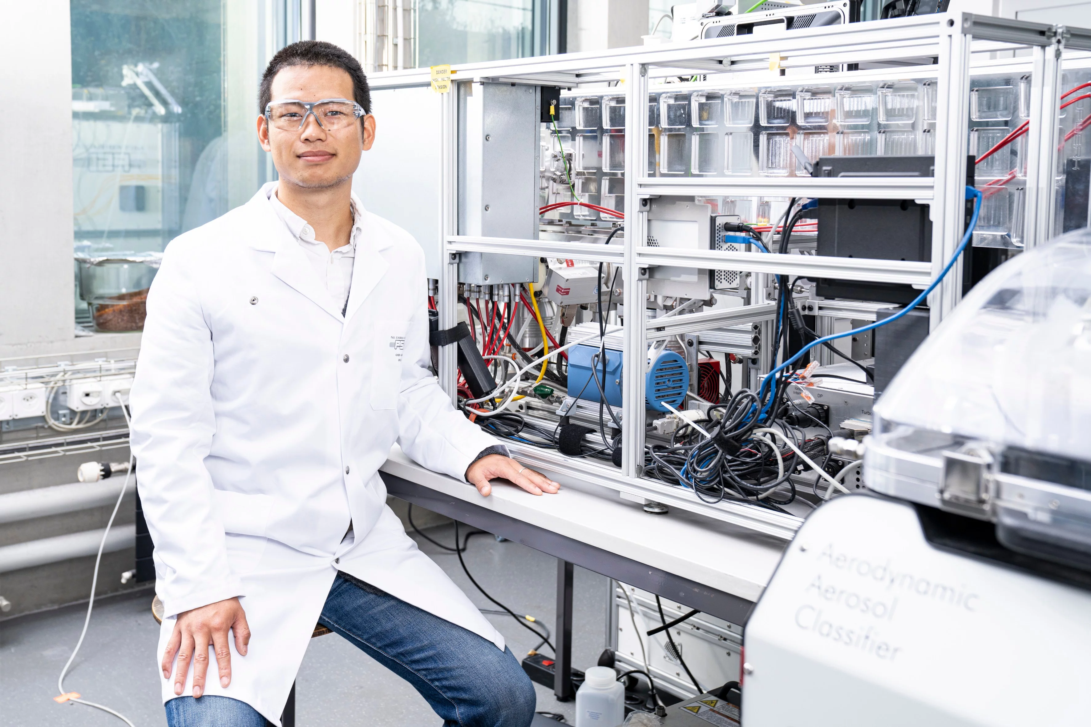 “We have shown for Europe that our standardised protocol for data evaluation works,” says Gang Chen, who studied chemical engineering and is now an aerosol researcher at PSI. He is first author of a new scientific publication providing a map of aerosol sources at 22 locations across Europe.