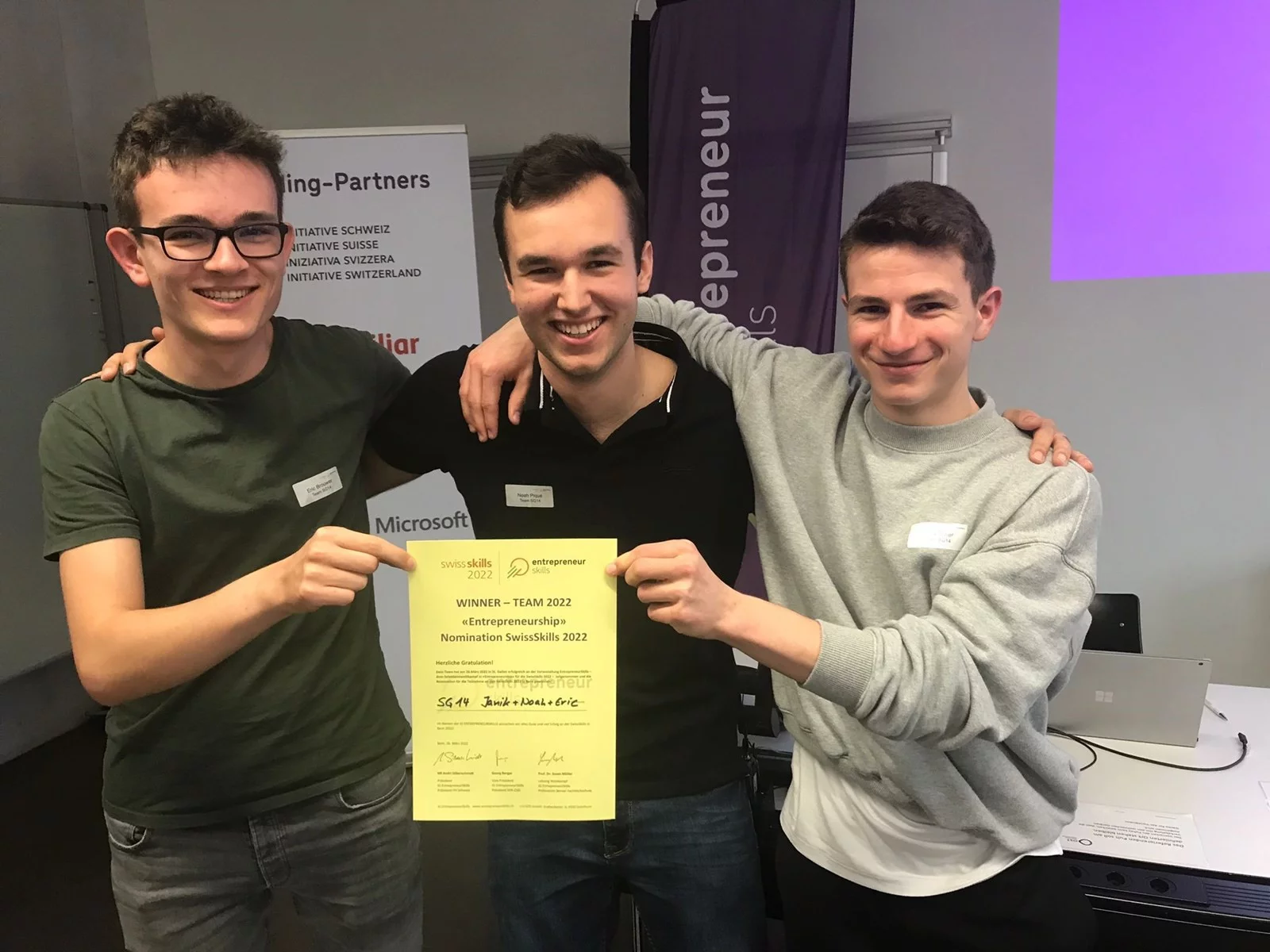 PSI-Team: Eric Brouwer, Noah Piqué und Janik Meier freuen sich über die Nomination. 