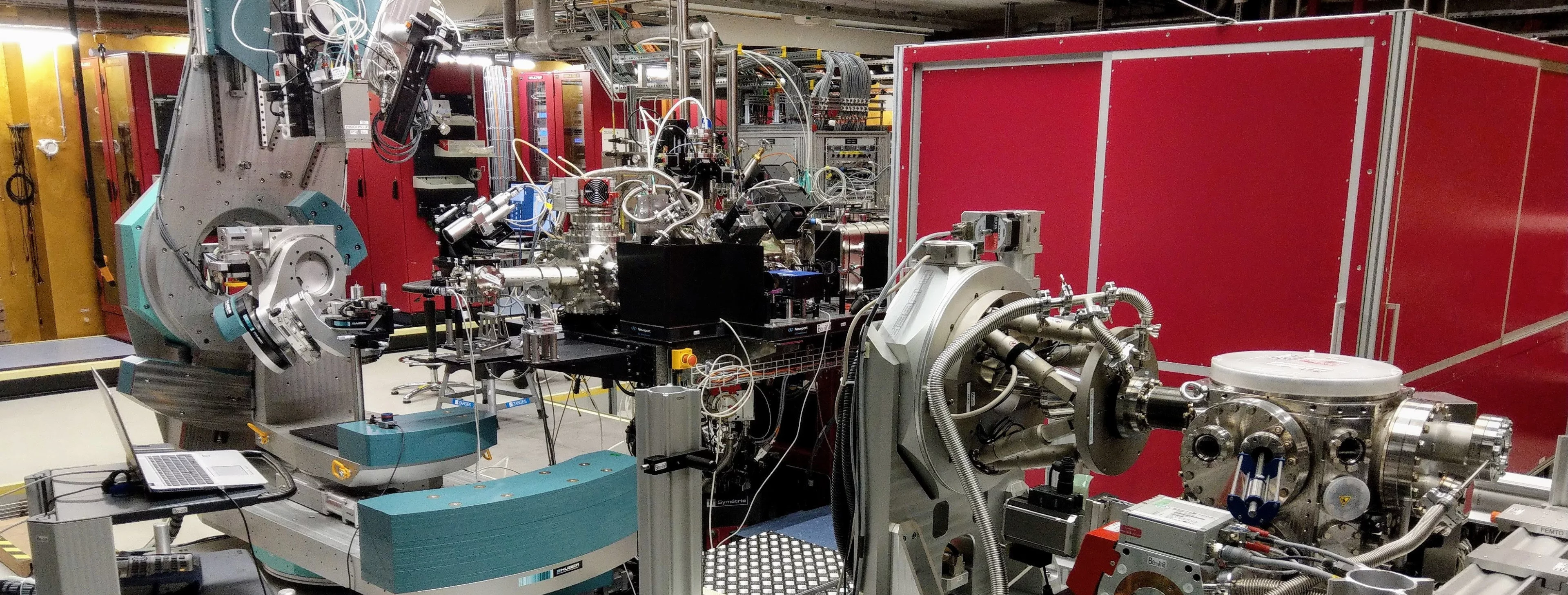 Bernina experimental hutch