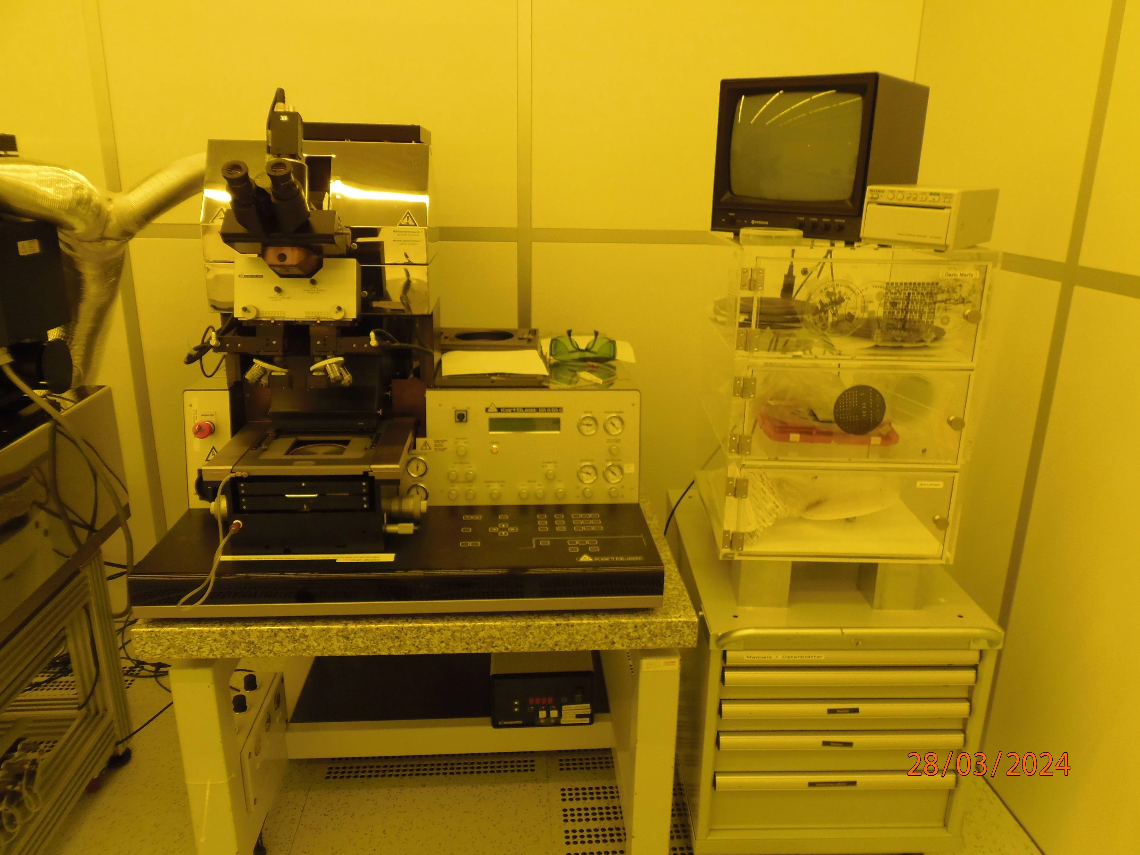 SUSS MicroTec Mask Aligner MA6 -BA6