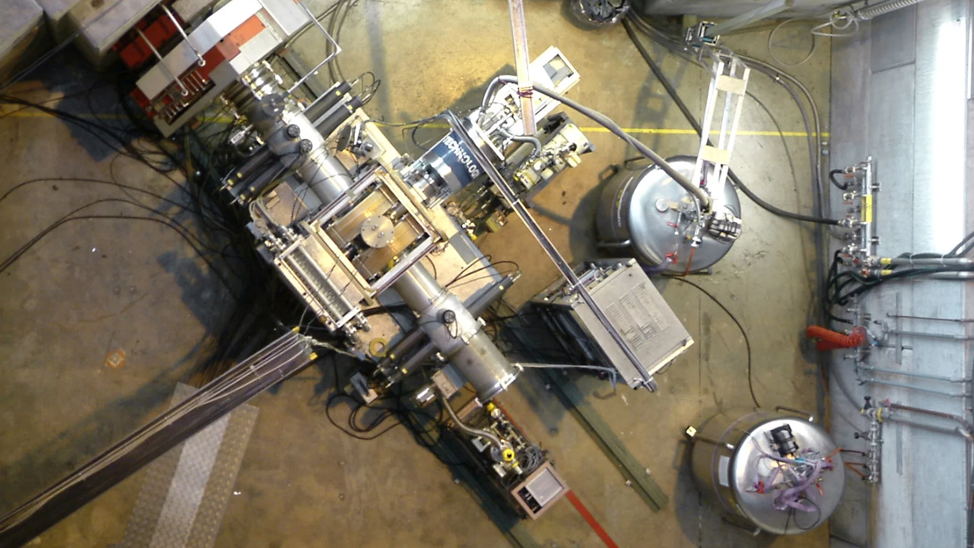 Myonen sind höchst empfindliche Sonden und dienen insbesondere der Material- und Festkörperforschung.