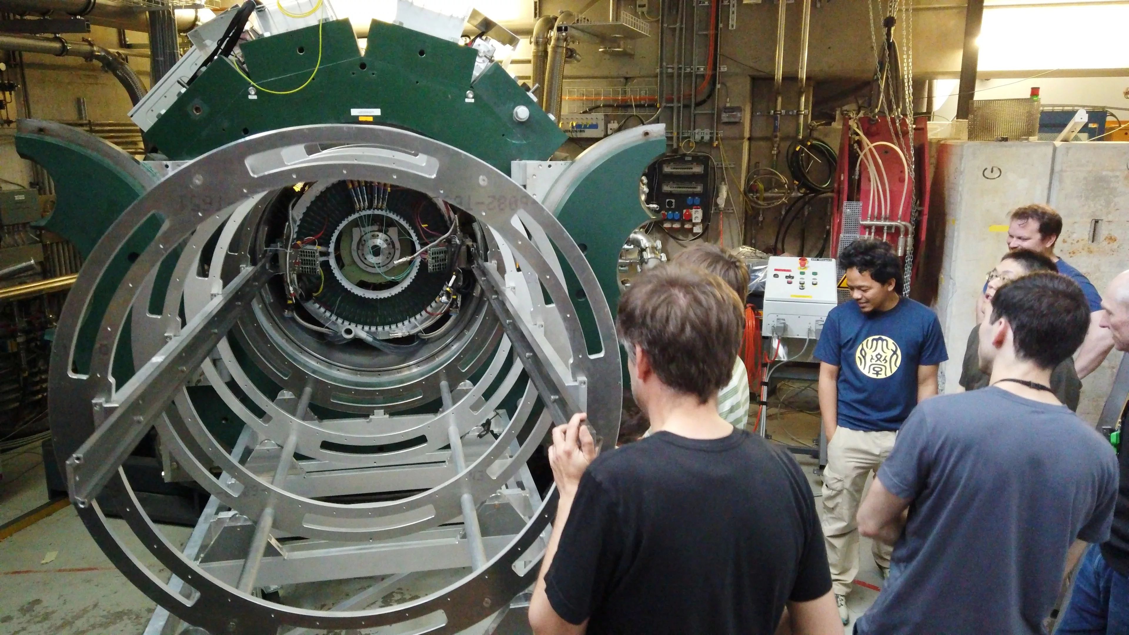 Mu3e detector being inserted into the magnet