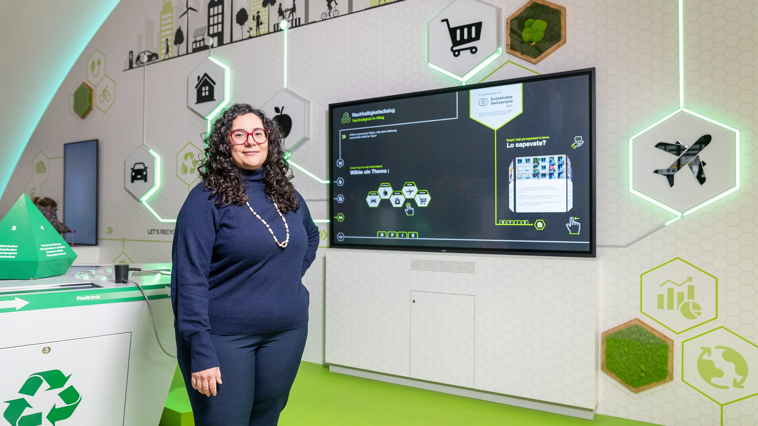 Alicia Siliézar im House of Energy