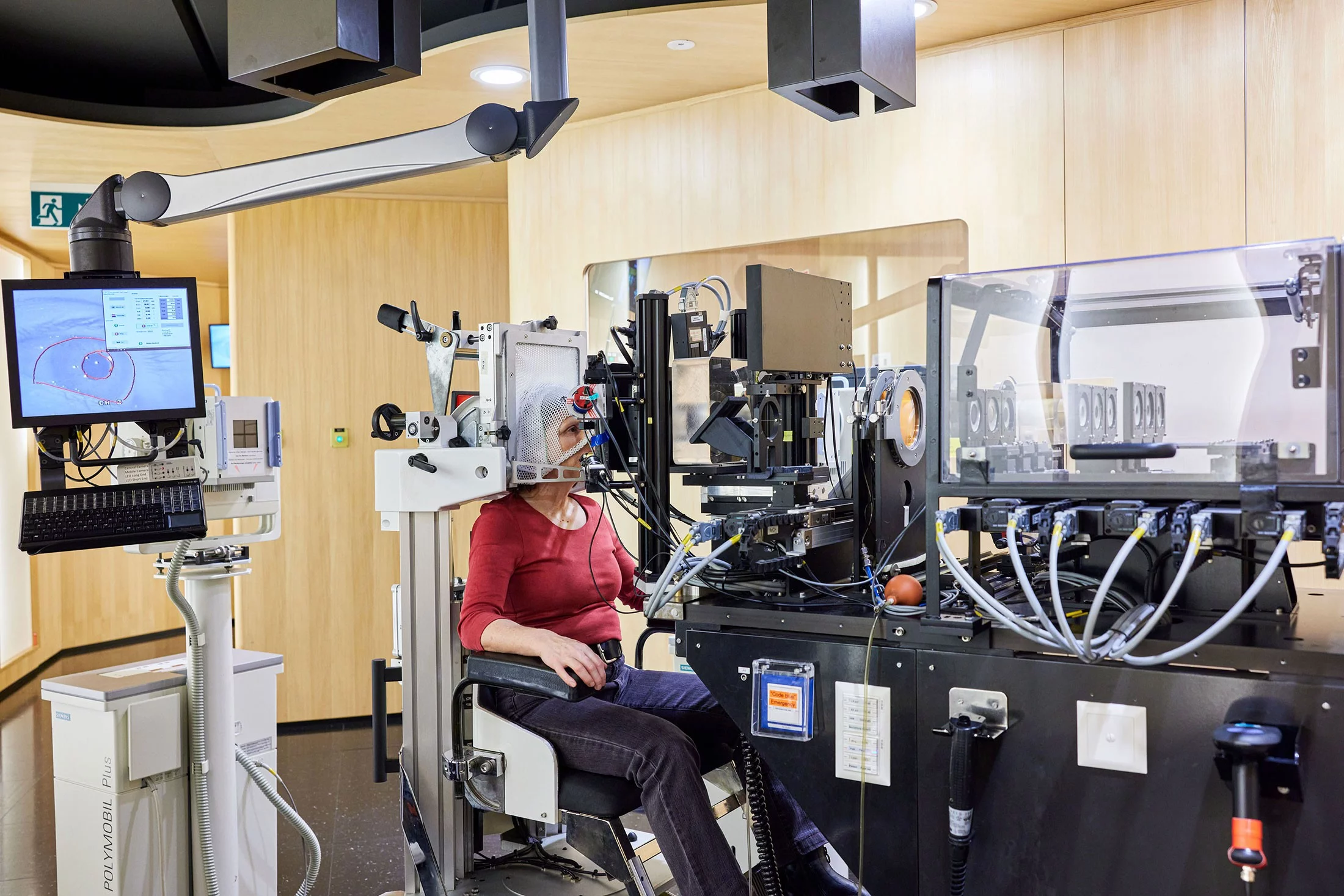 Le persone affette da cancro vengono trattate presso il Centro di Protonterapia del PSI.