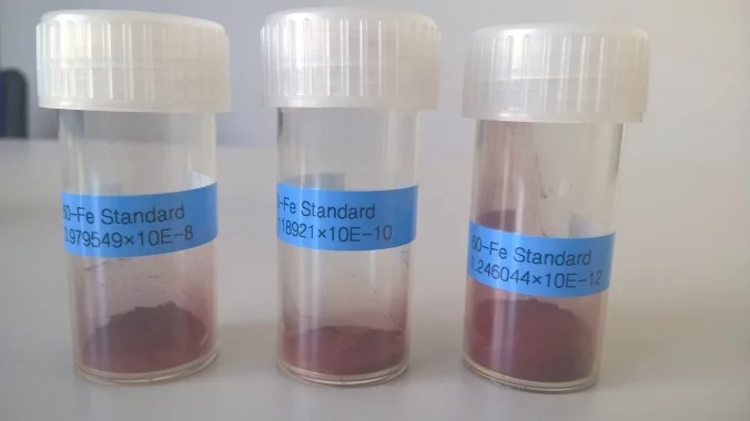 60Fe standard material as oxide powder.