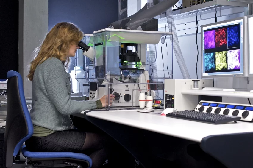 biomolecular research