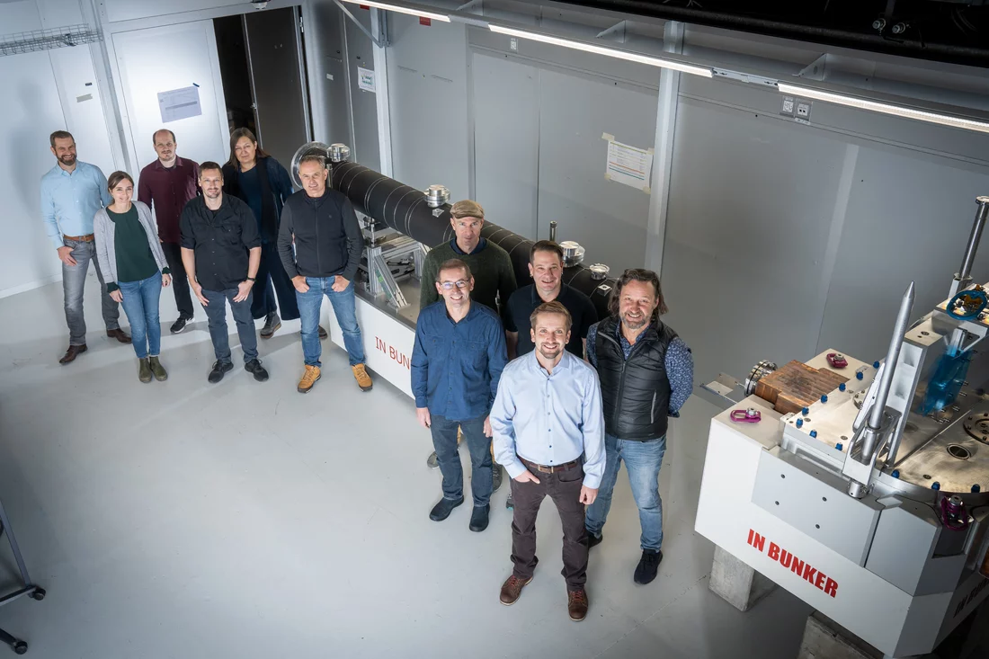 Un projet d'une telle envergure nécessite de nombreux participants, notamment (de gauche à droite): Marc Janoschek, Alessandra Luchini, Artur Glavic, André Schwarb, Zeljka Budrovic, Peter Heimgartner, Achim Ammon, Thomas Mühlebach, Roman Kaminski, Sven Schütz, Harald Siebold. 