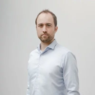 Mijndert van der Spek's research at Heriot-Watt University focuses on decarbonising energy and industrial production through CO2 capture, among other things.
