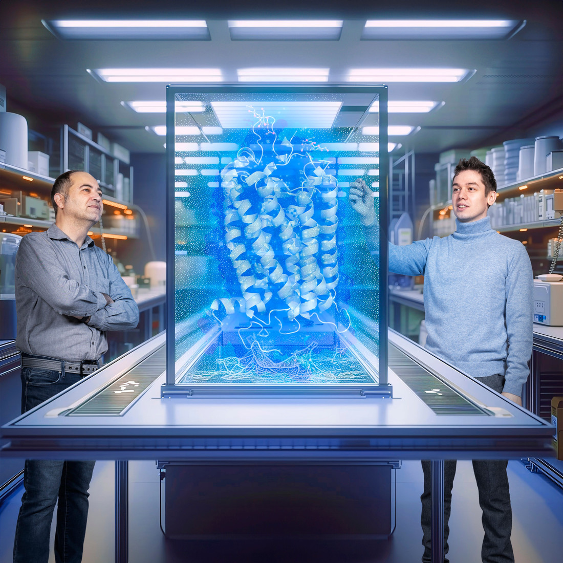 Xavier Deupi (links) und Flurin Hidber aus der Forschungsgruppe Theorie kondensierter Materie wollen besser verstehen, wie die Funktion mit der Struktur von Proteinen zusammenhängt. Im Visier haben sie vor allem lichtempfindliche Proteine.