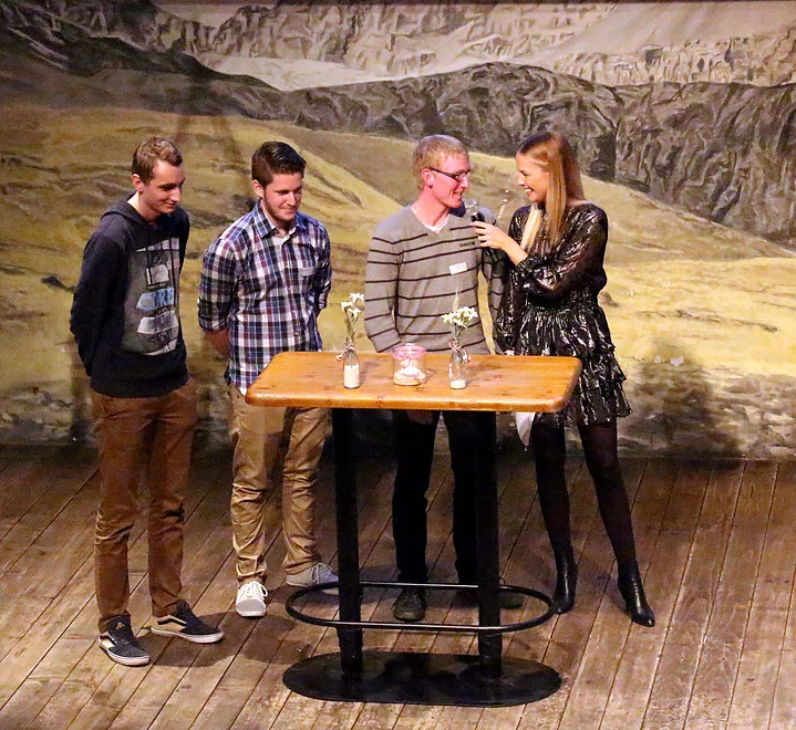 Moderatorin Linda Fäh im Gespräch