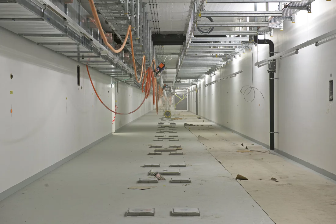 Anfang des Jahres 2015 war der SwissFEL-Strahlkanal noch leer.