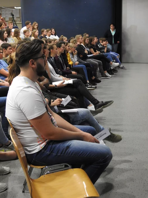 Schule trifft Wirtschaft