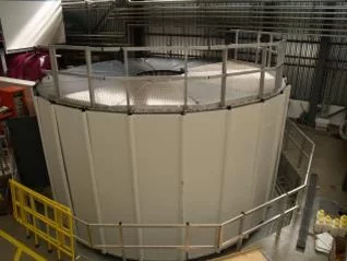 Picture overall view of MARS aluminum vessel being removed