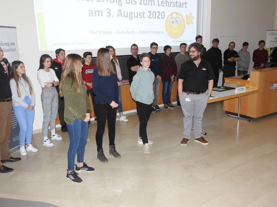 2020 Vertragsunterzeichnung