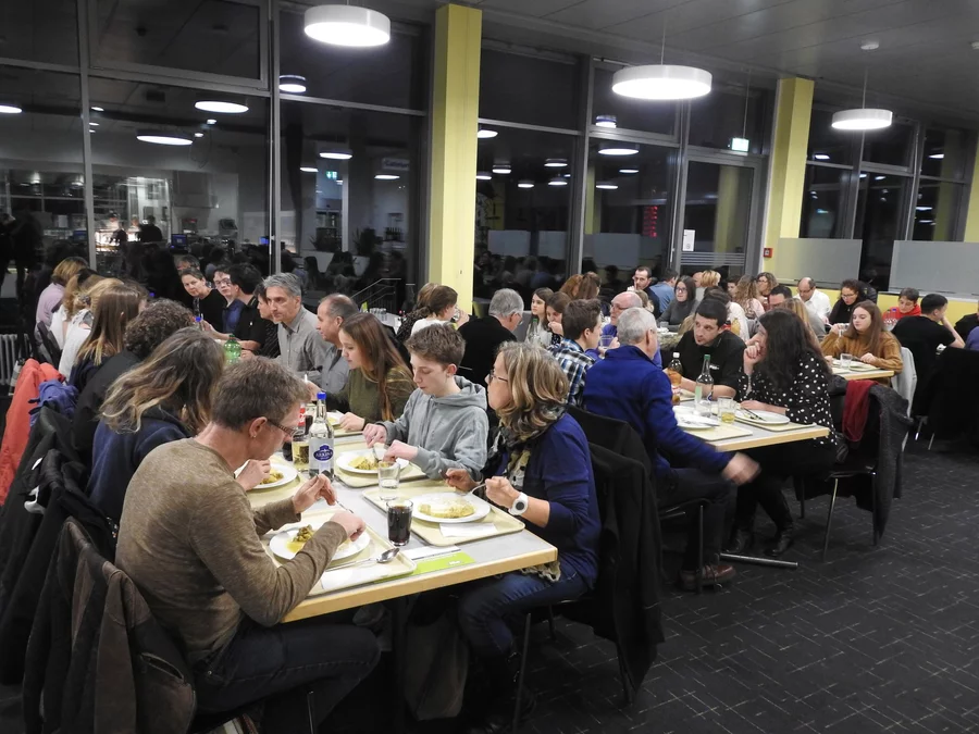 2020 Vertragsunterzeichnung