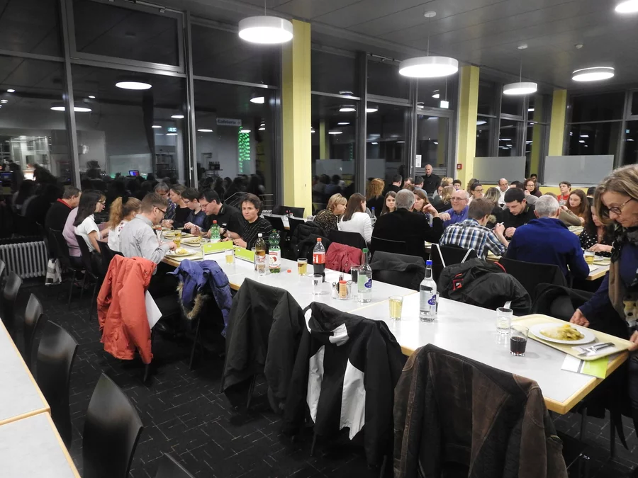 2020 Vertragsunterzeichnung