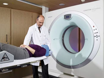 Controllo del posizionamento paziente nella sala di terapia di Gantry 2