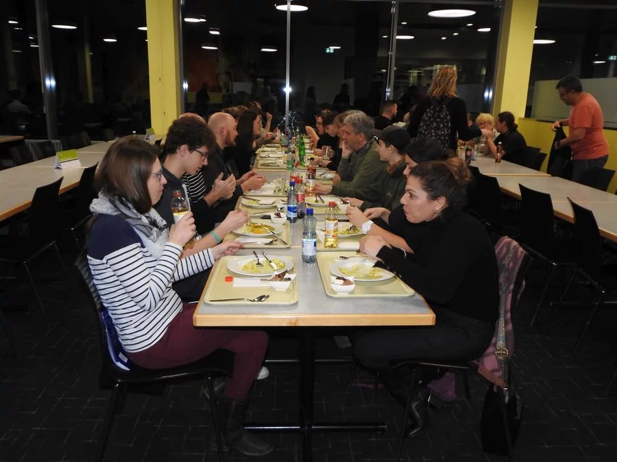 Vertragsunterzeichnung 2024