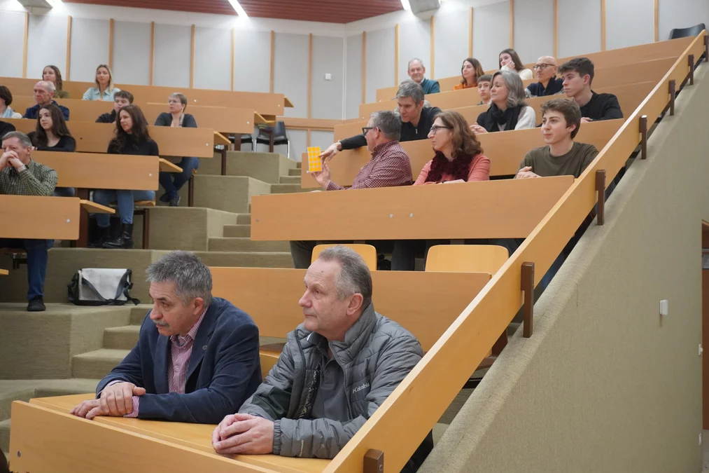 Vertragsunterzeichnung