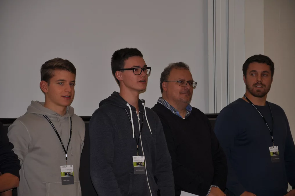 Betreuer Elektroniker, Berechnungs- und Chemie-Ingenieur