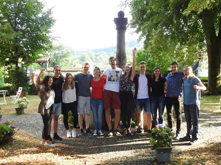 die Lehrabsolventinnen und -absolventen des PSI ...