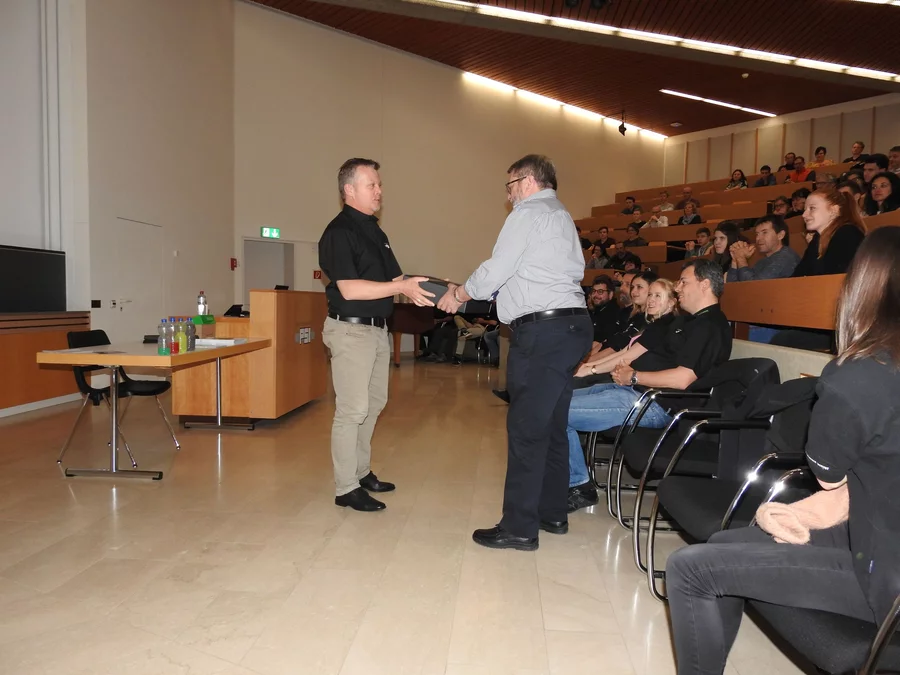 Dank an den Vortragenden