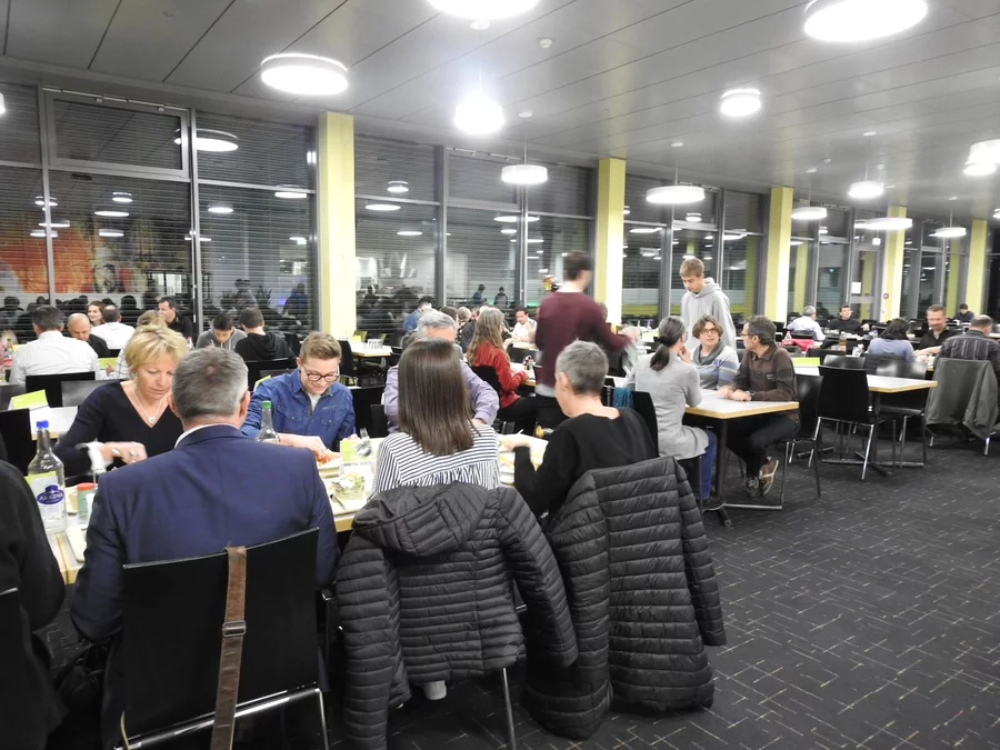 Essen in der OASE
