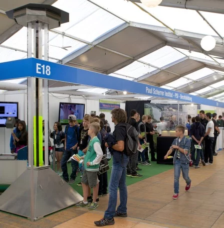 iLukas an der Berufsschau in Lenzburg (PSI)