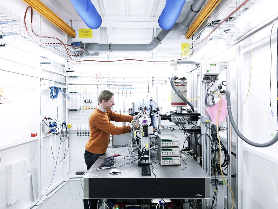 Investigation of catalyst materials