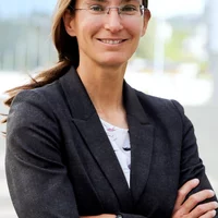 Julia Schmale