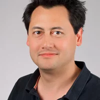 photo of Wayne Glettig