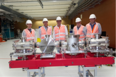 The gas-based photon position and intensity monitor in the SwissFEL ID lab, with (left to right) Alex Bollhalder, Luc Patthey, Kai Tiedtke, Christoph Hess, and Claude Pradervand