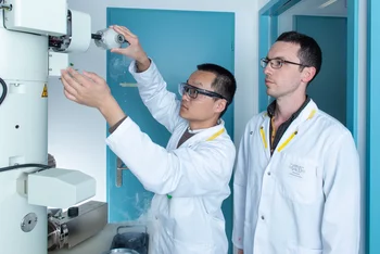 Volodymyr Korkhov and Chao Qi
