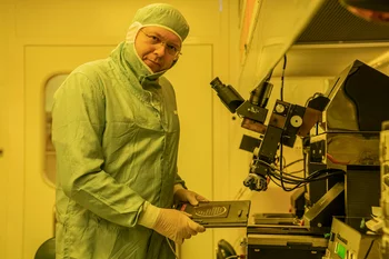 PSI project leader Martin Bednarzik in the clean room