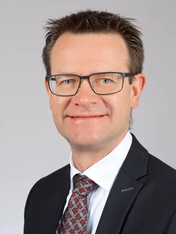 Thomas J. Schmidt