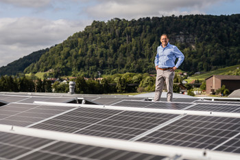 Peter Burgherr voit dans le photovoltaïque le plus grand potentiel pour l'approvisionnement en électricité de la Suisse.