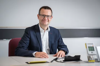 Thomas J. Schmidt, chef de la division de recherche Energie et Environnement.