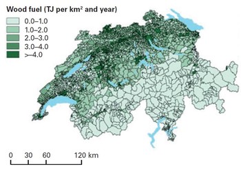 The map shows how much energy wood can be obtained in an economically and ecologically sustainable way in each municipality. It can be accessed on map.geo.admin.ch under "woody biomass for energy". 