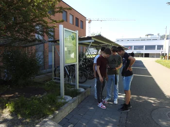  Am Montag, 7. August 2023 kamen 26 neue Lernende und 4 Praktikant*innen erwartungs¬voll und ein wenig nervös ans PSI. Während d