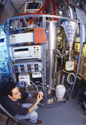 Inauguration of the Energy Research Building in 1994.