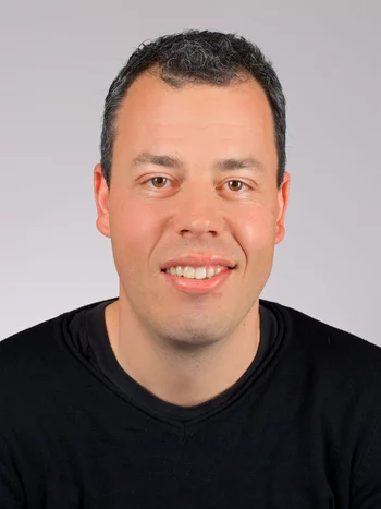 Acklin Reto.jpg